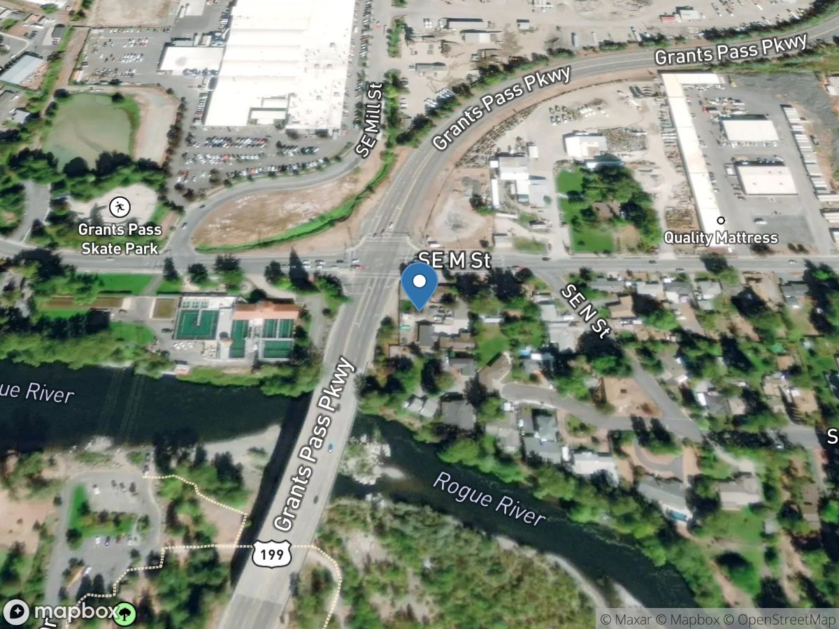 Rogue River at Grants Pass, OR location