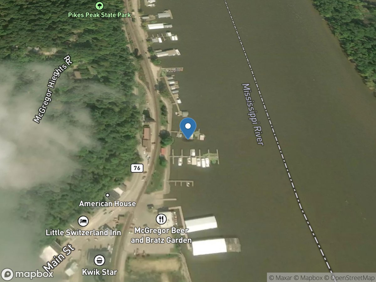 Mississippi River at McGregor, IA location