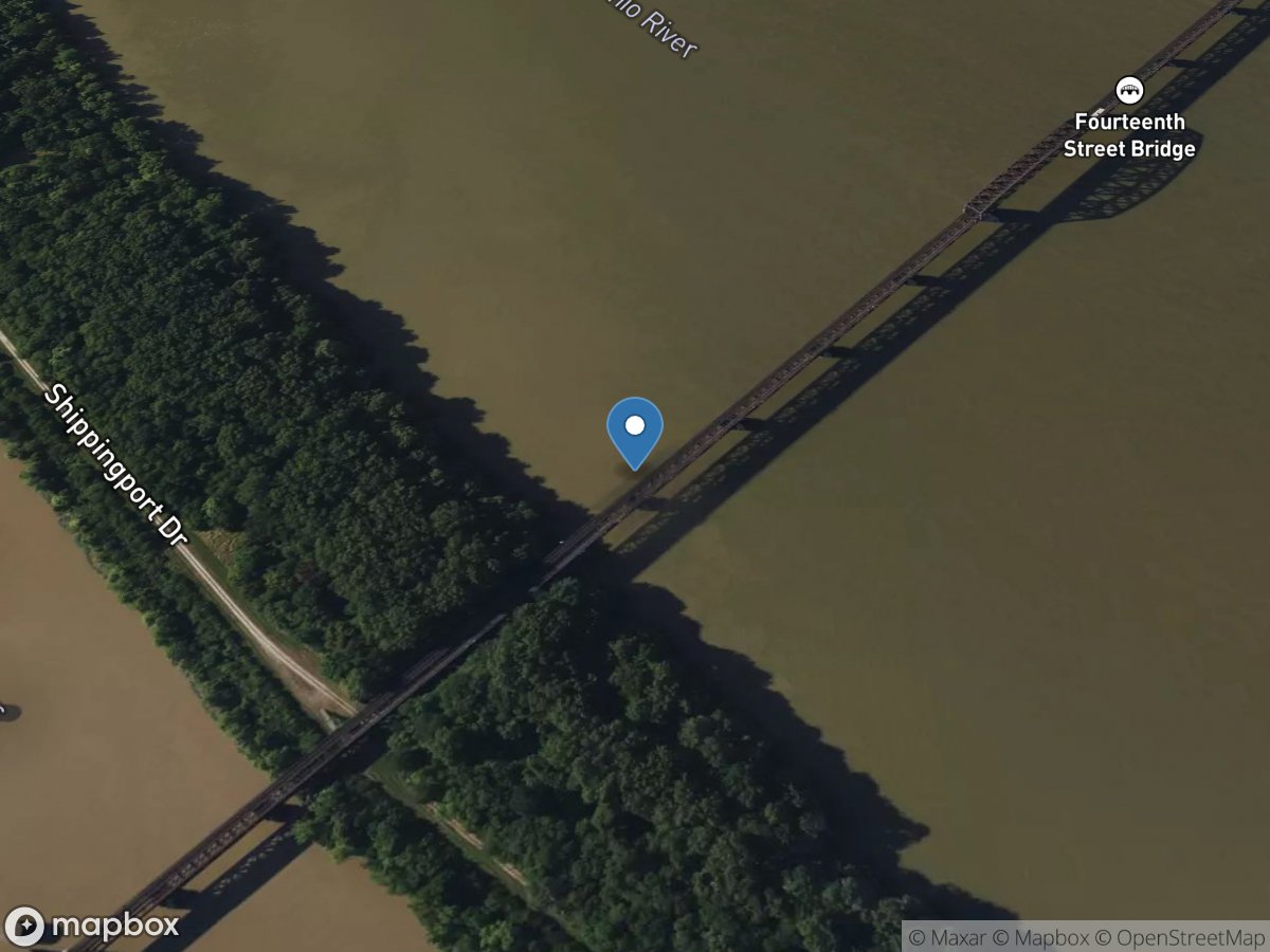 Ohio River US of McAlpine DAM @ Rrb at Louisville, KY location