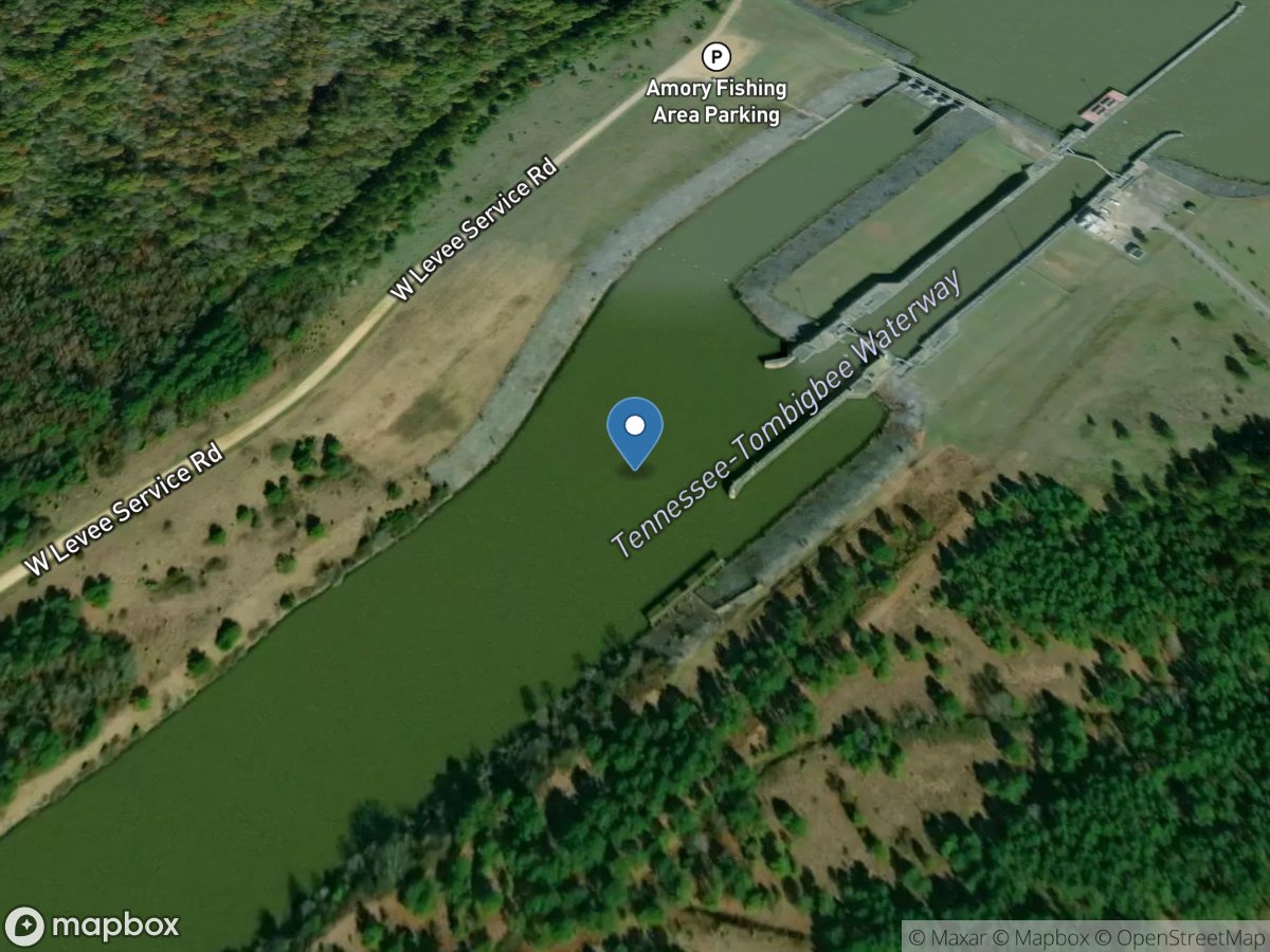 Tenn-Tom Waterway below Amory L&d at Amory, MS location