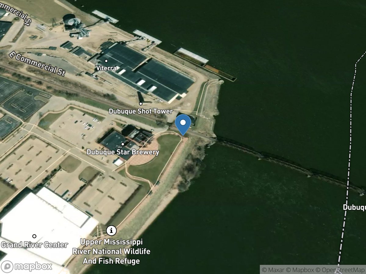 Mississippi River at Dubuque, IA (corps) location