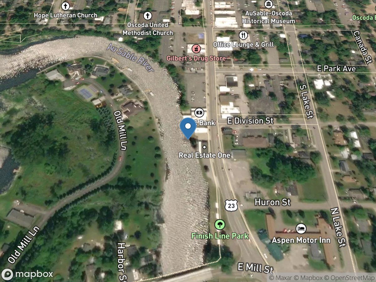 Au Sable River near Us23 at Oscoda, MI location