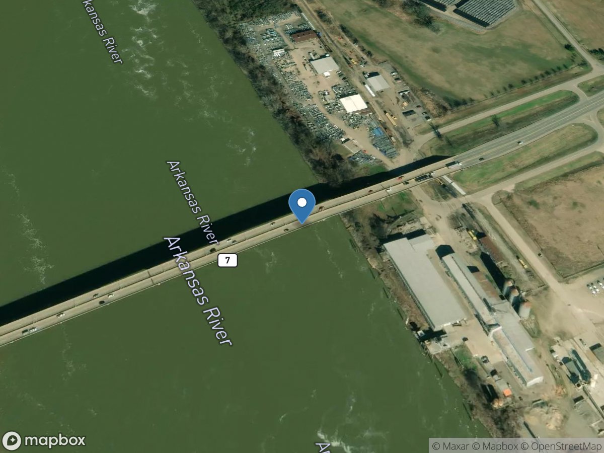 Arkansas River at Dardanelle, AR location