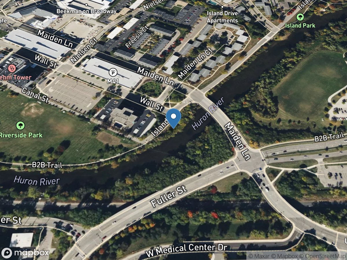 Huron River at Ann Arbor, MI location