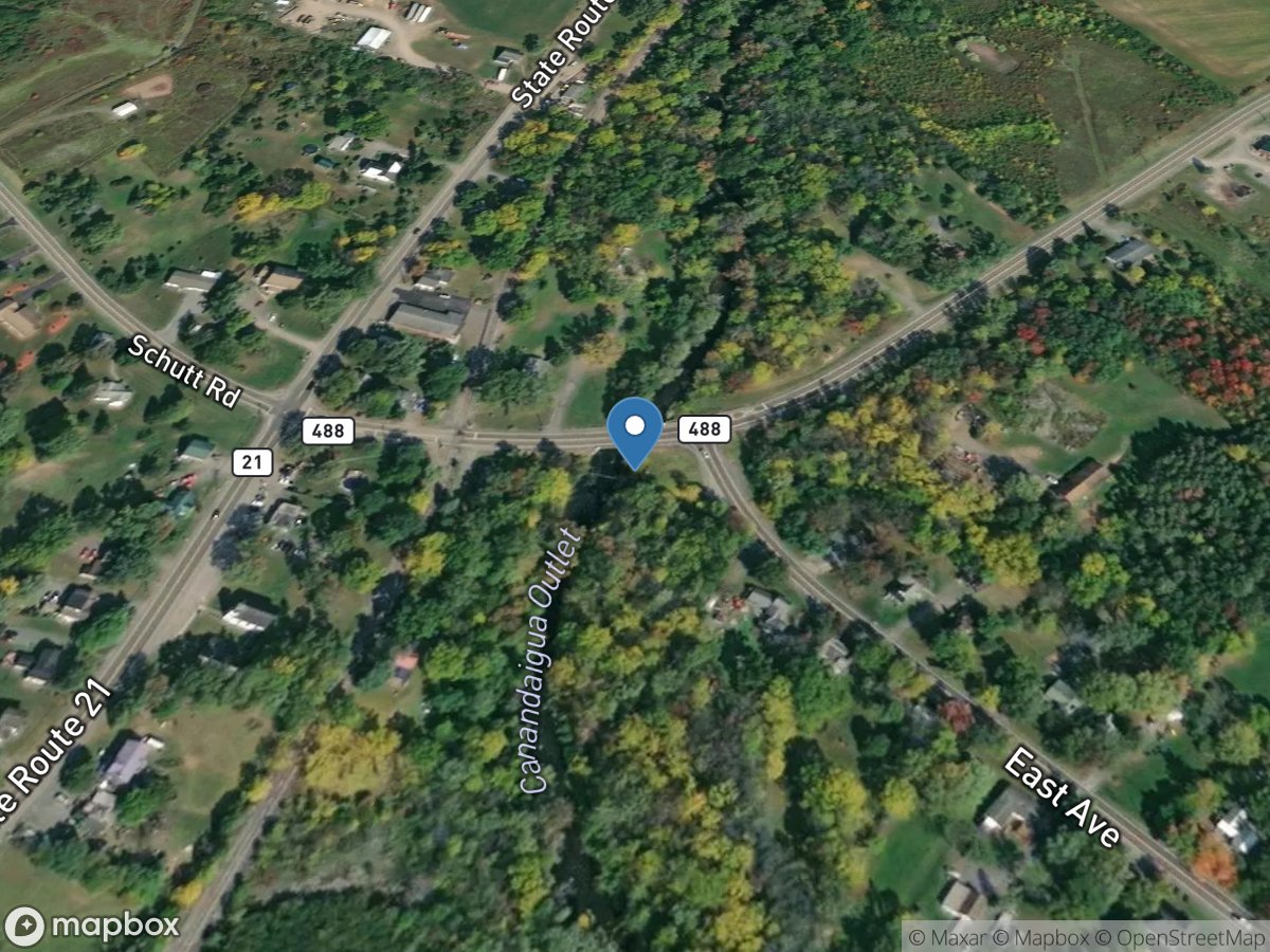 Canandaigua Outlet at Chapin NY location