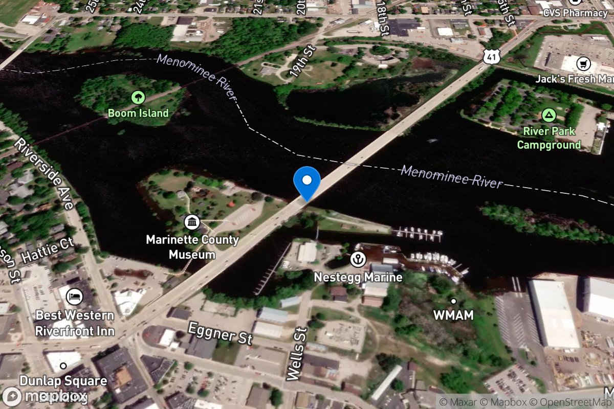 Menominee River at Highway 41 at Marinette, WI location