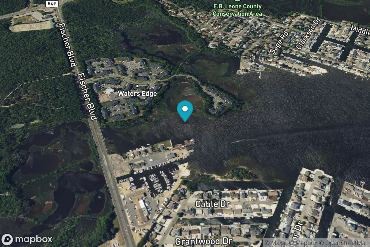 Silver Bay, Silver Bay Marina