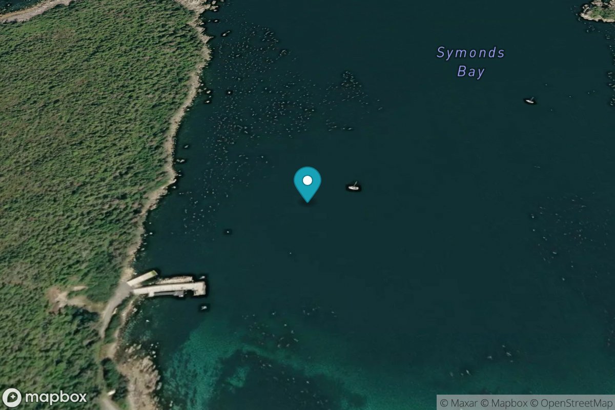 Symonds Bay, Biorka Island