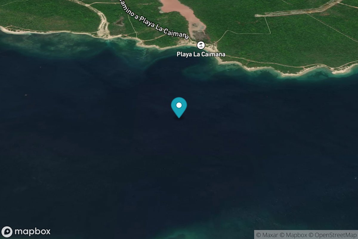 Bahia de Nipe entrance