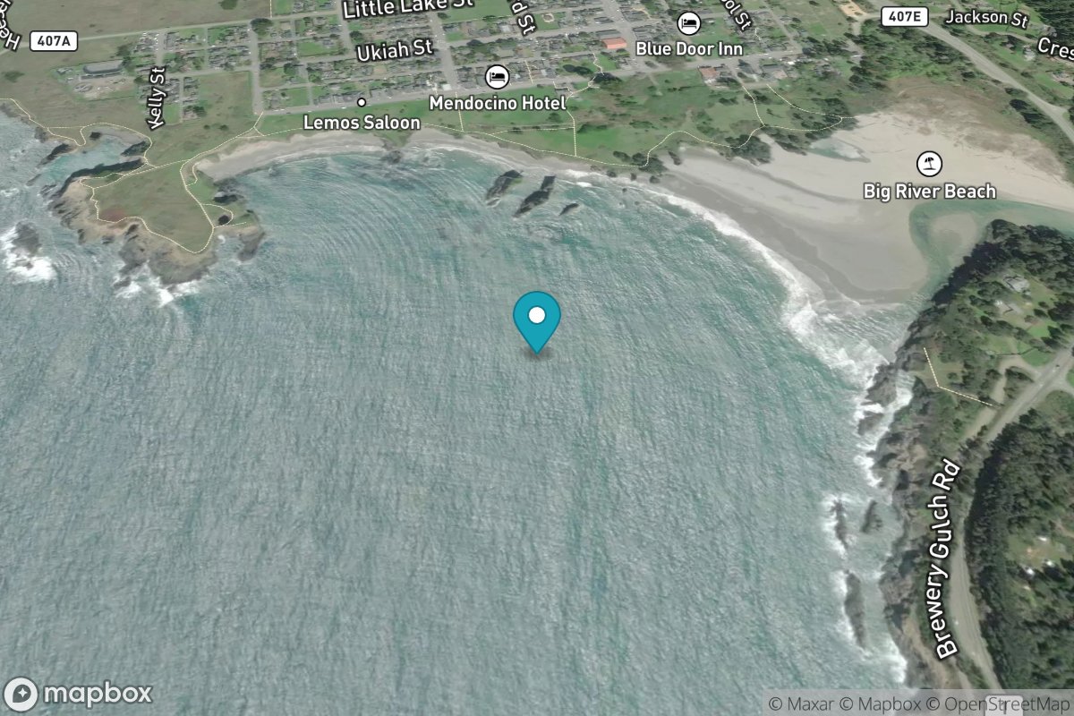 Mendocino, Mendocino Bay