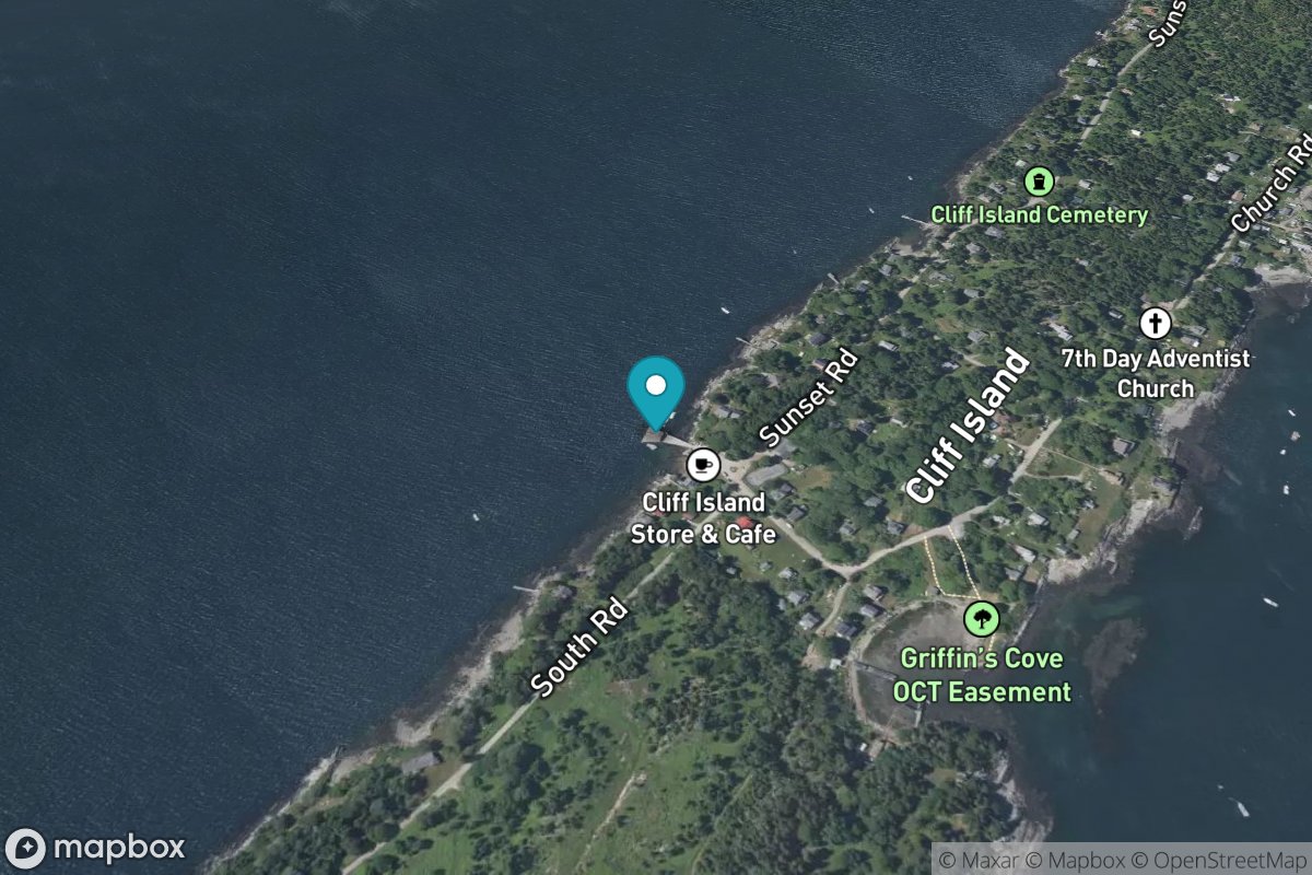 Cliff Island, Luckse Sound